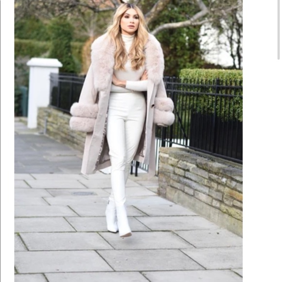 Popski London Cashmere Coat with Fur Accents - Picture 4 of 16